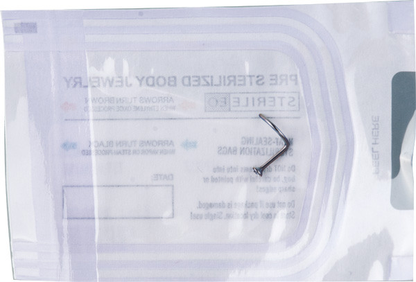 STERILIZED TIT. JEWELLED CURVED NOSESTUDS (BEZEL SET) (10PC/PACK)